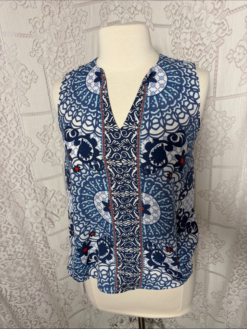 Sleeveless Blue Mosaic Print V-Neck Top